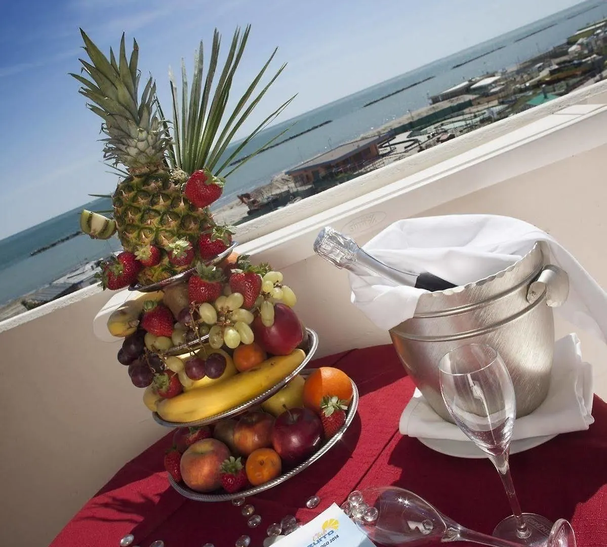 Hotel Marina Beach - Azzurro Club 라벤나