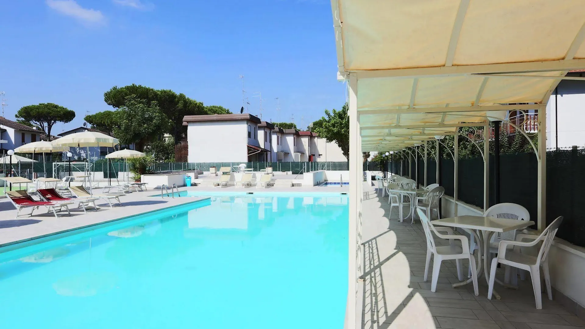 Hotel Marina Beach - Azzurro Club 라벤나