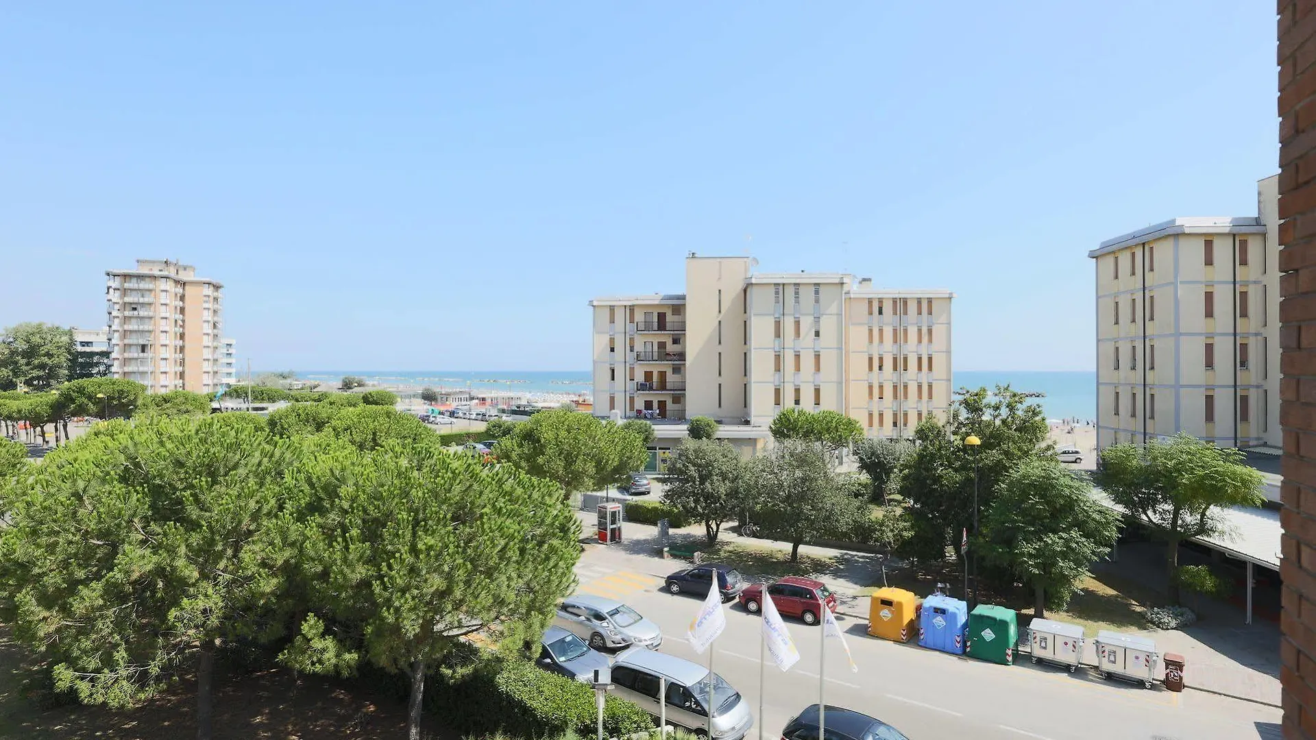 Hotel Marina Beach - Azzurro Club 라벤나