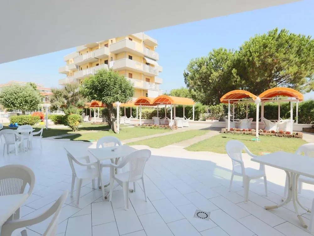 Hotel Marina Beach - Azzurro Club Ravenna