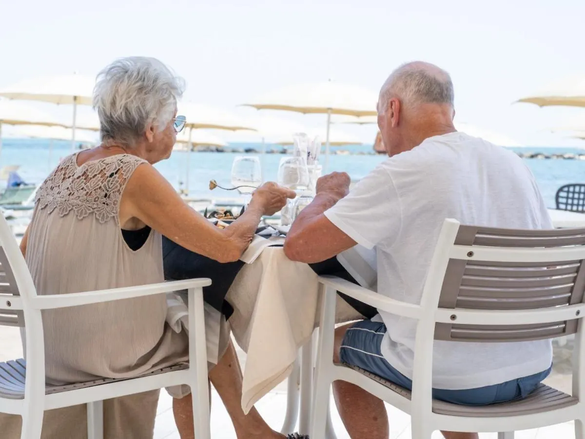 Hotel Marina Beach - Azzurro Club Ravenna