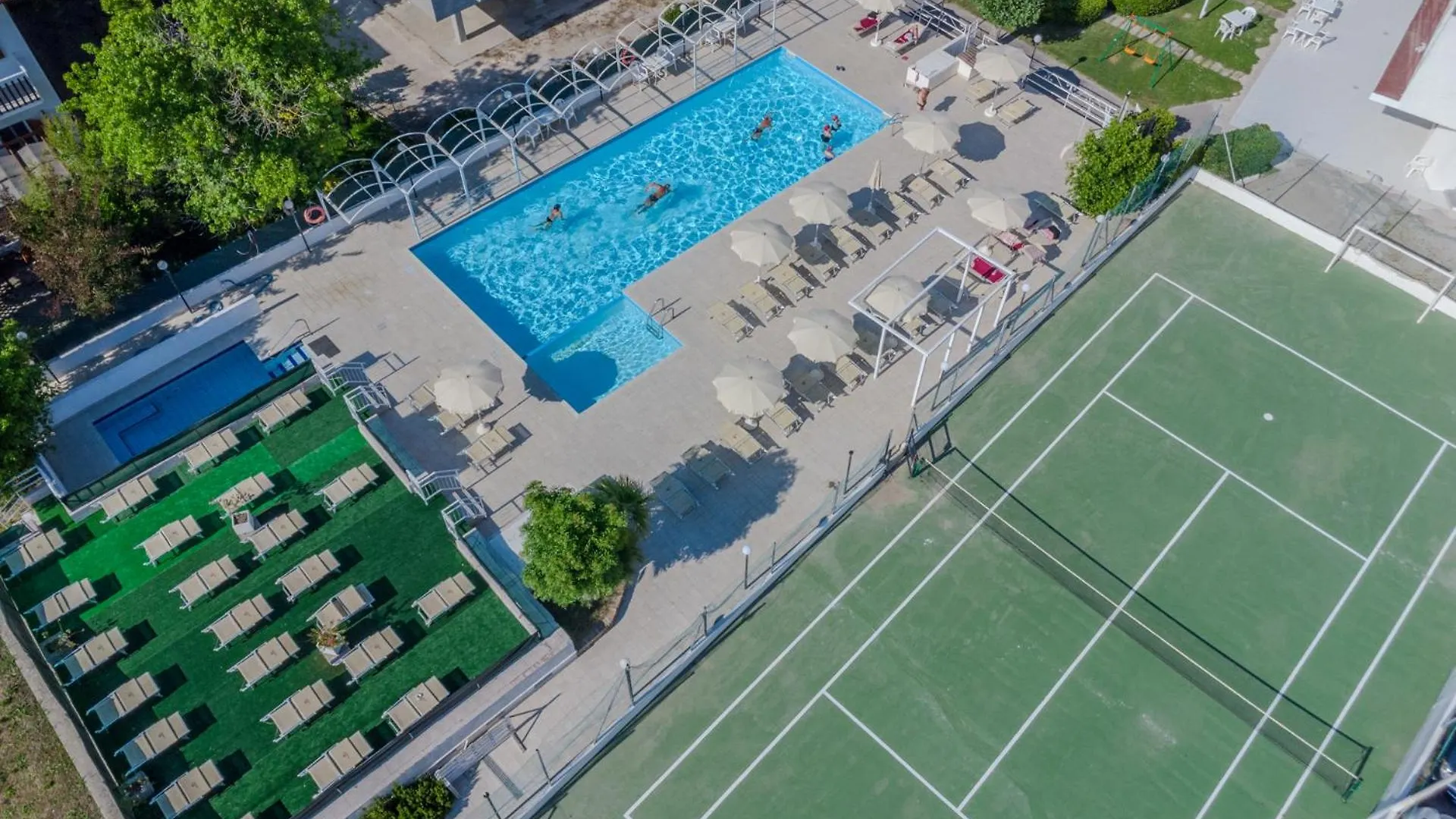 Hotel Marina Beach - Azzurro Club Ravenna