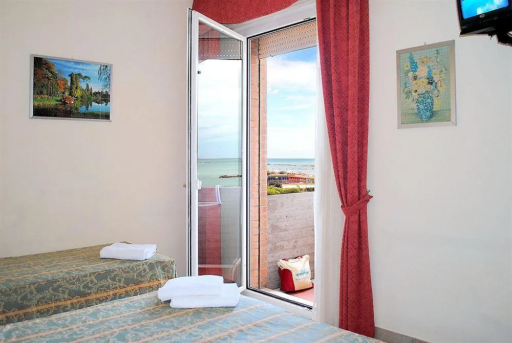 ***  Hotel Marina Beach - Azzurro Club Ravenna Italia