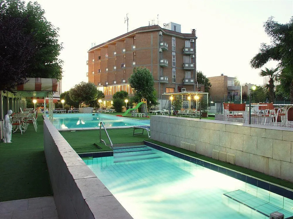 Hotel Marina Beach - Azzurro Club Ravenna